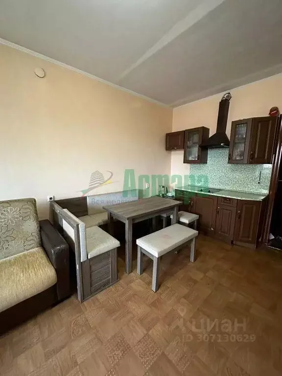 1-к кв. Забайкальский край, Чита Октябрьский мкр, 13 (49.5 м) - Фото 1