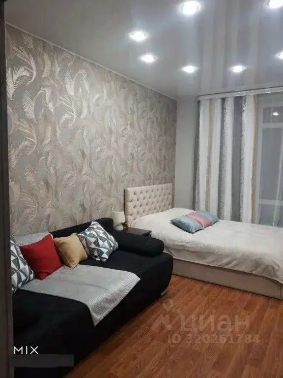 1-к кв. Тюменская область, Тюмень ул. Тимофея Чаркова, 81к1 (30.0 м) - Фото 1