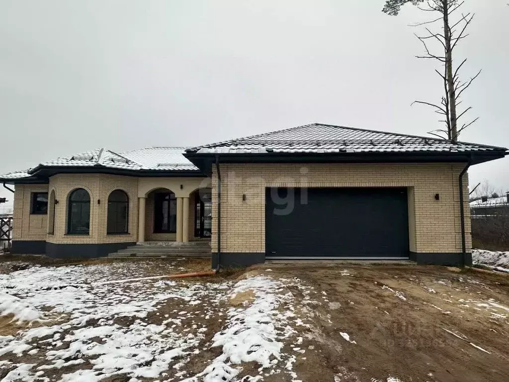 Дом в Воронежская область, Рамонский район, с. Ямное ул. Невская, 42 ... - Фото 1