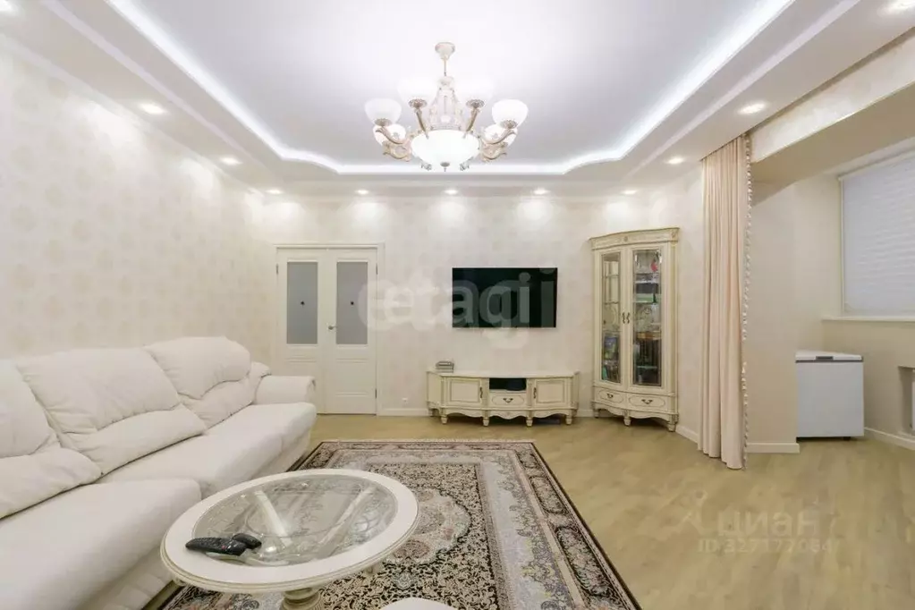 3-к кв. Татарстан, Набережные Челны ул. Портовая, 61 (109.0 м) - Фото 1