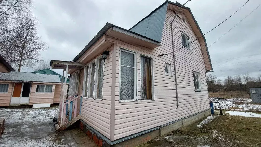 Продается дом в с. Речицы - Фото 0