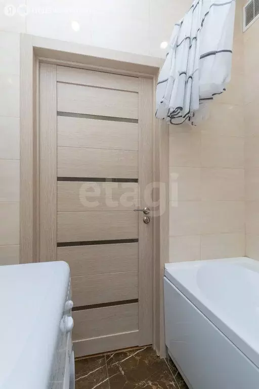 1-комнатная квартира: Тюмень, Дамбовская улица, 29к1 (33 м) - Фото 2