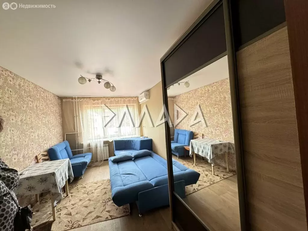 1к в 3-комнатной квартире (15 м) - Фото 0