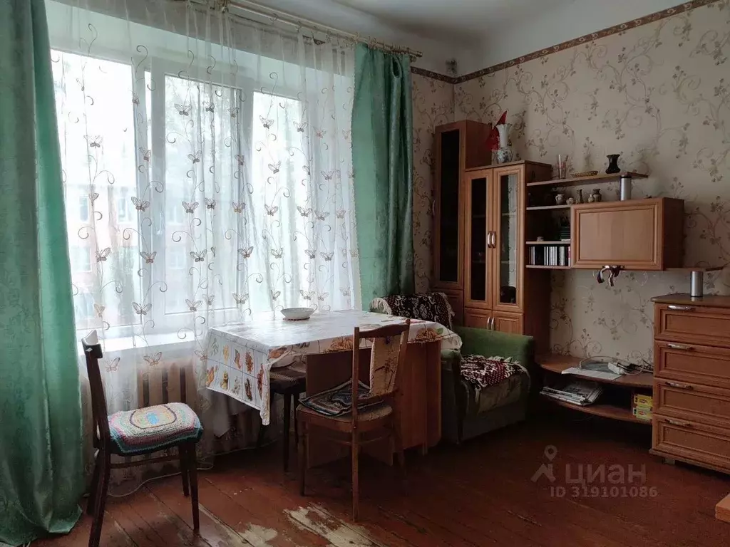 Комната Ленинградская область, Гатчина Киевская ул., 4Б (15.4 м) - Фото 1