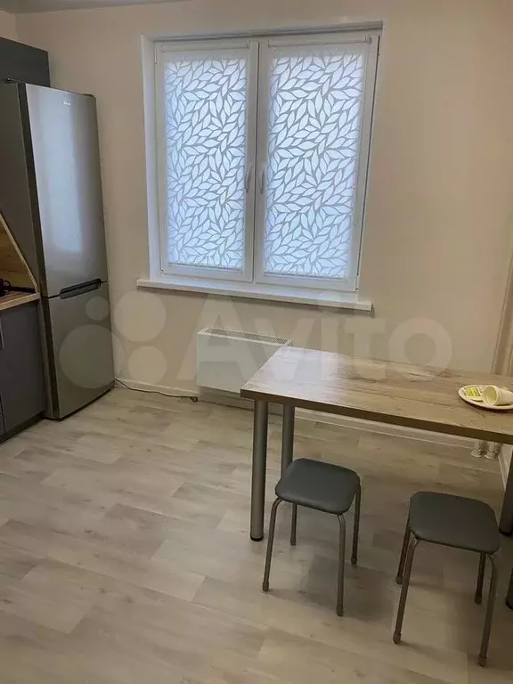 2-к. квартира, 52 м, 1/9 эт. - Фото 1