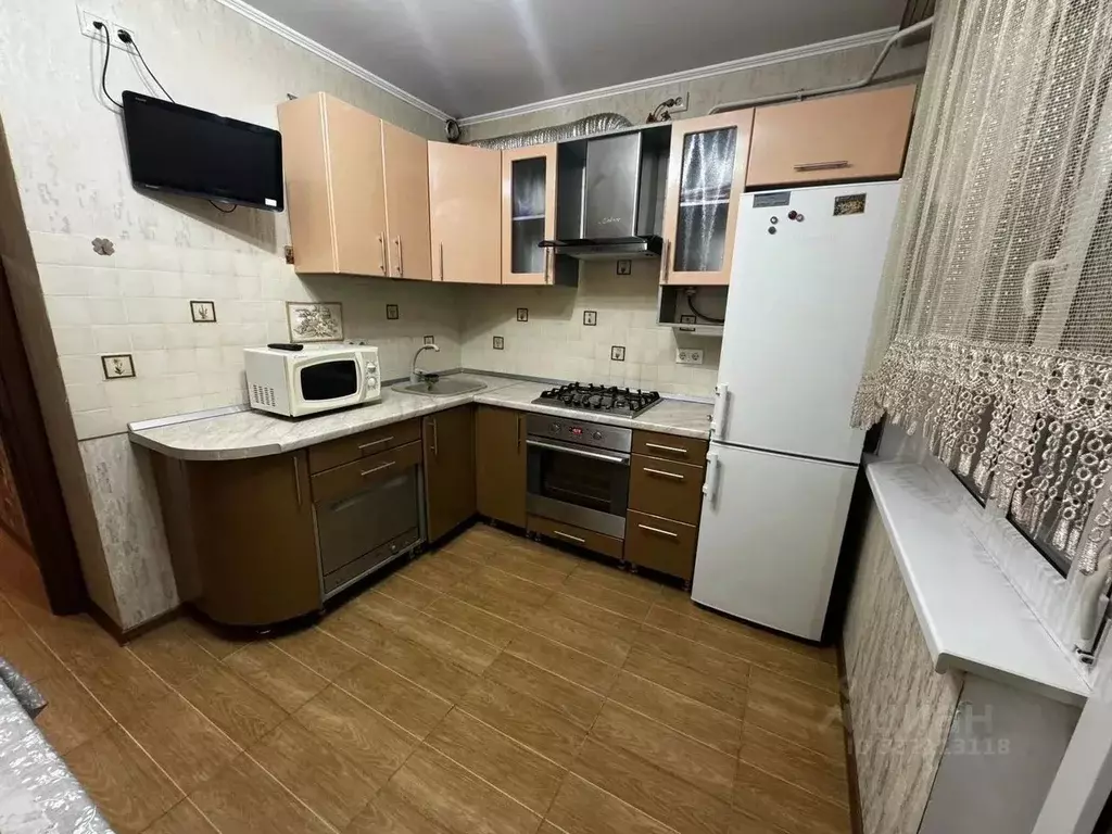 2-к кв. Московская область, Химки ул. Новозаводская, 9 (56.0 м) - Фото 1