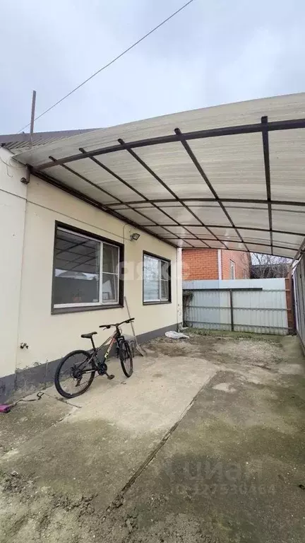 Дом в Краснодарский край, Кореновск Линейный пер. (66 м) - Фото 1