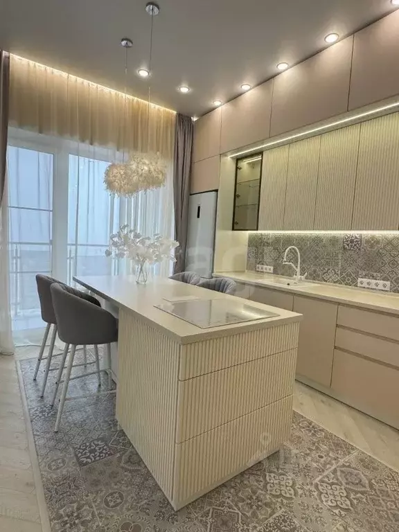 2-к кв. Брянская область, Брянск Советская ул., 122 (80.0 м) - Фото 1