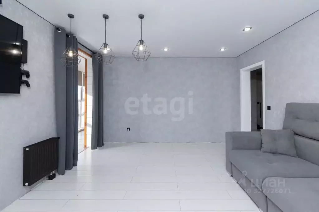 2-к кв. Тюменская область, Тюмень ул. Андрея Бушуева, 2 (59.8 м) - Фото 1