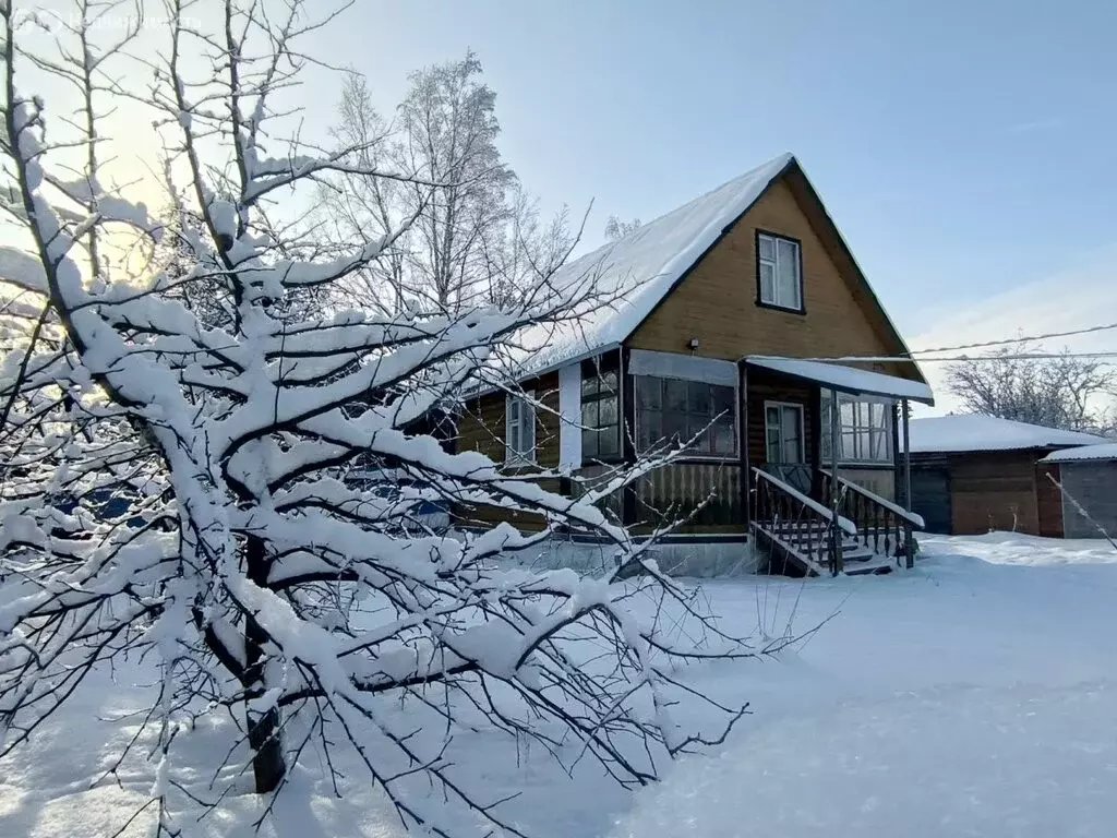 Дом в Ленинградская область, Кировское городское поселение, ... - Фото 0