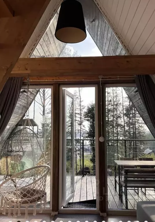 Дом в Ленинградская область, Выборгский район, Полянское с/пос, пос. ... - Фото 1