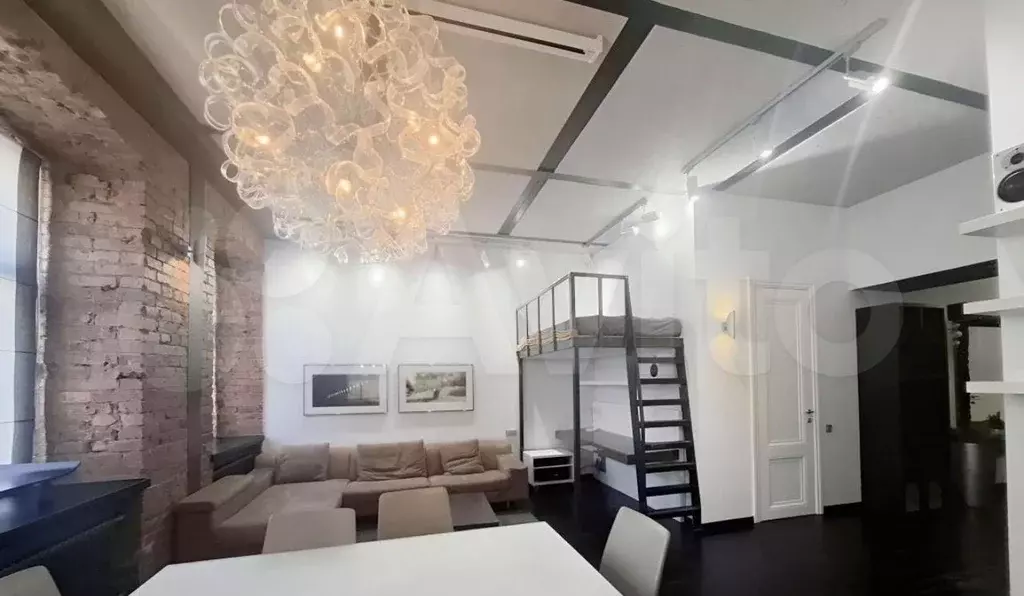 2-к. квартира, 90 м, 2/5 эт. - Фото 1