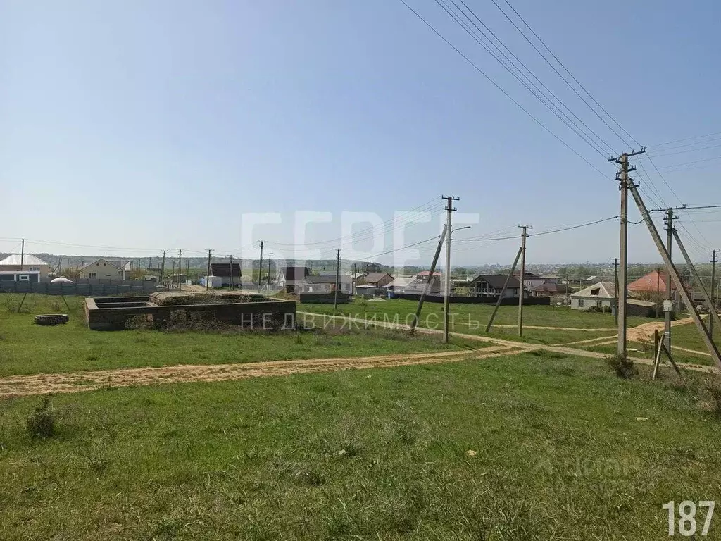Участок в Севастополь с. Вишневое, ул. Дружбы, 35 (7.0 сот.) - Фото 1