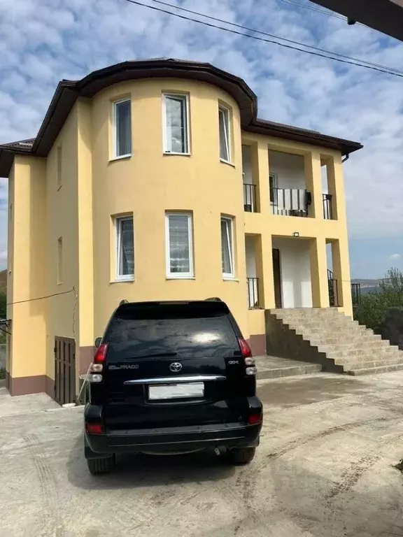 Дом в Ставропольский край, Кисловодск городской округ, пос. Аликоновка ... - Фото 1