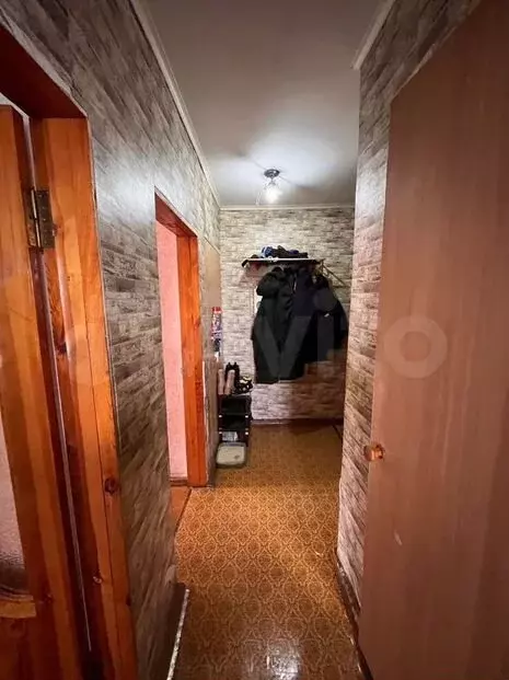 2-к. квартира, 40м, 1/3эт. - Фото 1