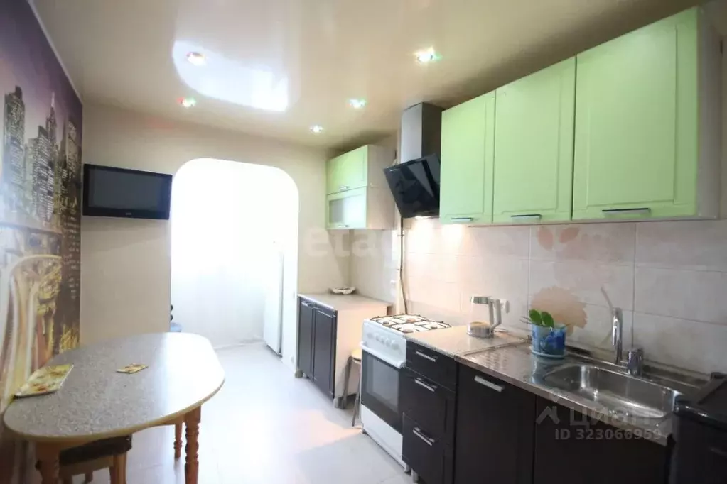 2-к кв. Ямало-Ненецкий АО, Новый Уренгой Восточный мкр, 6/4 (45.0 м) - Фото 1