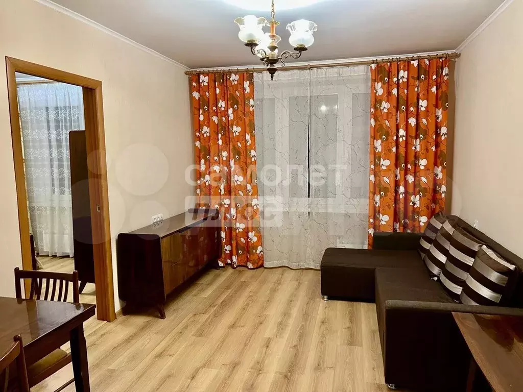 3-к. квартира, 50 м, 3/9 эт. - Фото 1