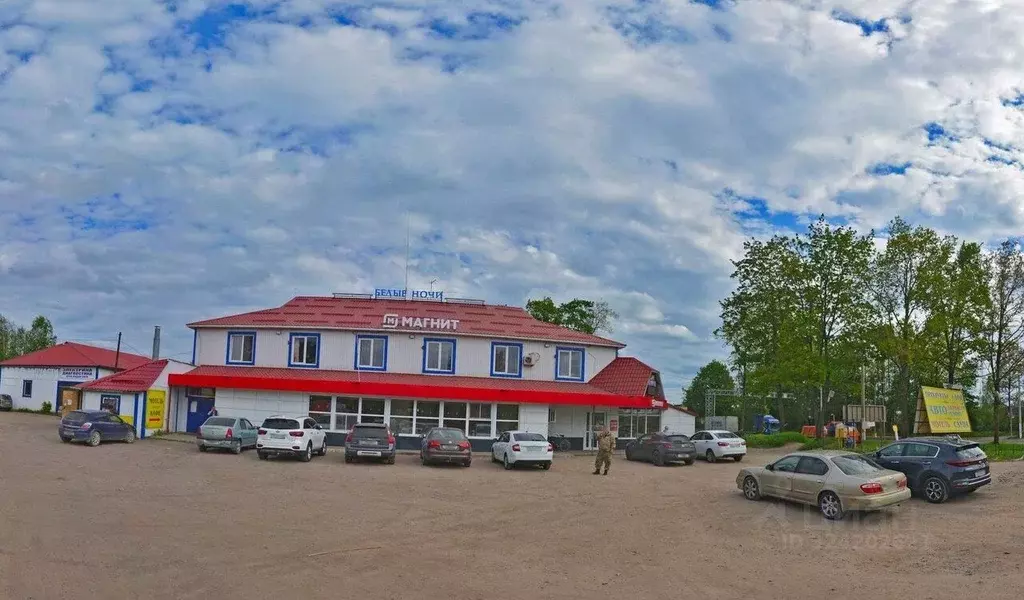 Участок в Ленинградская область, Тосненский район, Трубникоборское ... - Фото 0