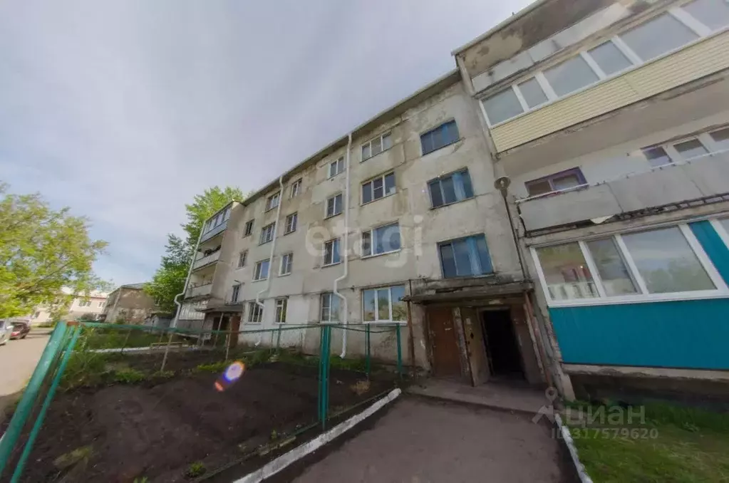 2-к кв. Курганская область, Шадринский муниципальный округ, с. Красная ... - Фото 0