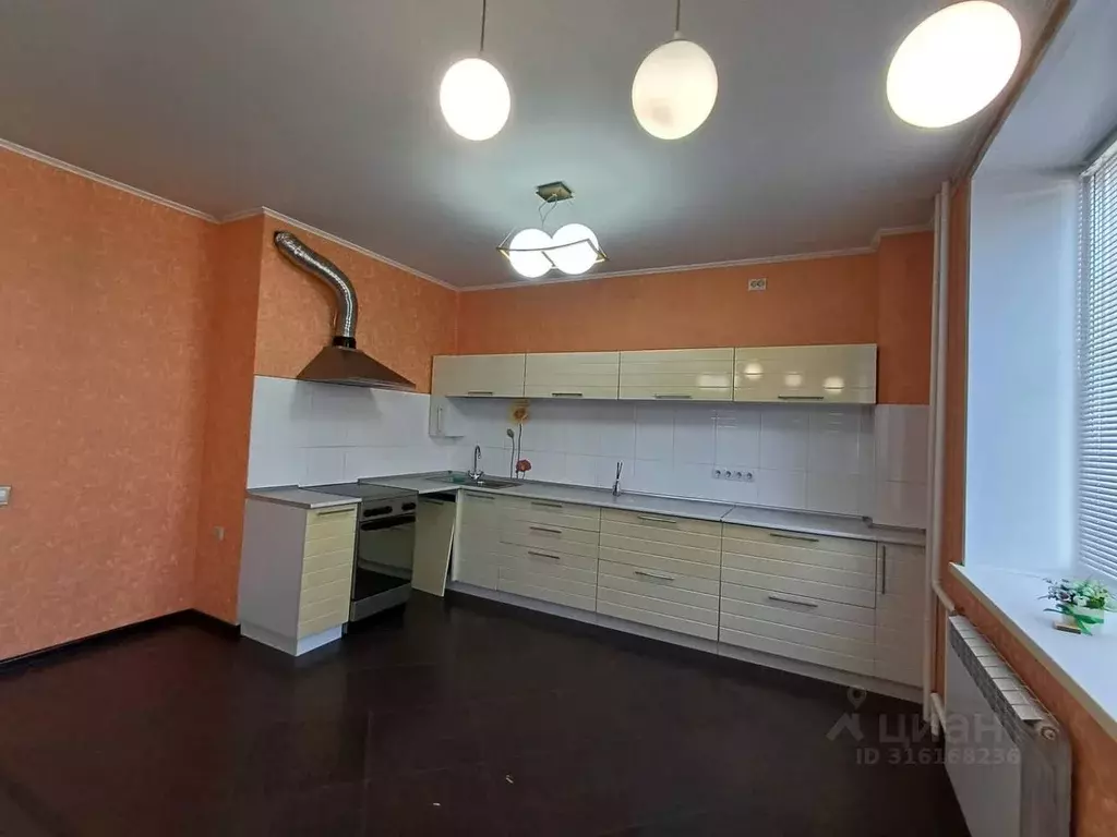3-к кв. Хакасия, Абакан ул. Ломоносова, 24А (81.0 м) - Фото 1