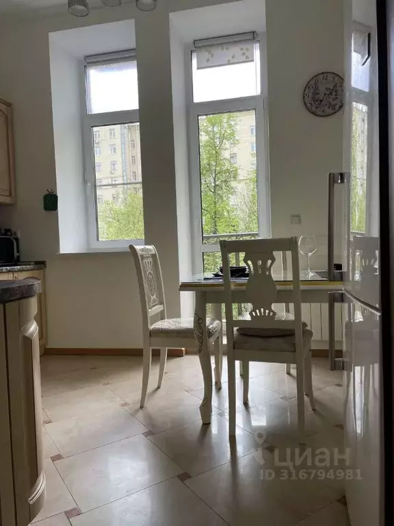 2-к кв. Москва Краснопресненская наб., 2/1 (68.0 м) - Фото 0