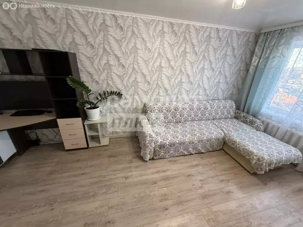 3-комнатная квартира: Комсомольск-на-Амуре, Комсомольская улица, 84к2 ... - Фото 2