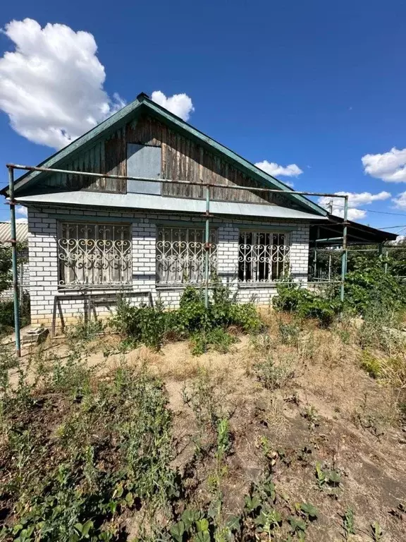 Дом в Волгоградская область, Волгоград ул. Джамбула Джабаева, 26/15 ... - Фото 2