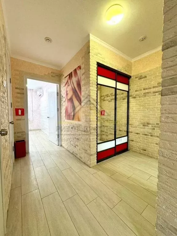 Продам помещение свободного назначения, 57.3 м - Фото 1