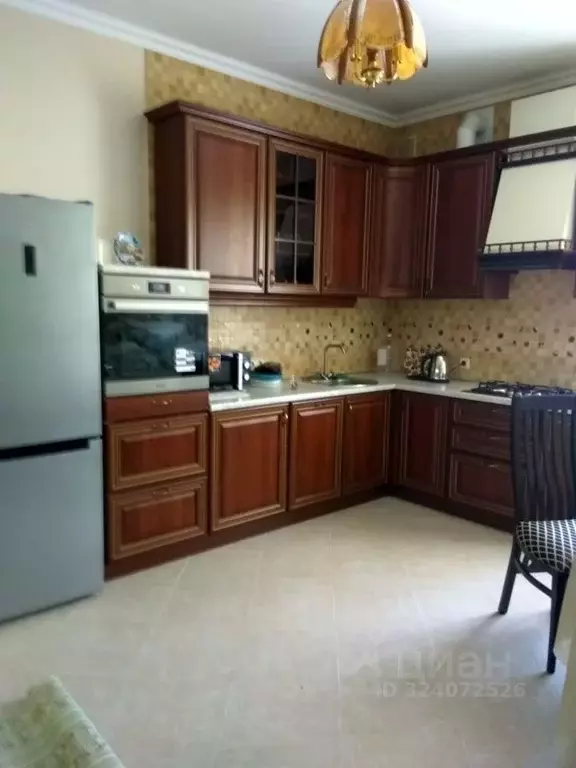 3-к кв. Краснодарский край, Геленджик Красногвардейская ул., 6 (90.0 ... - Фото 1