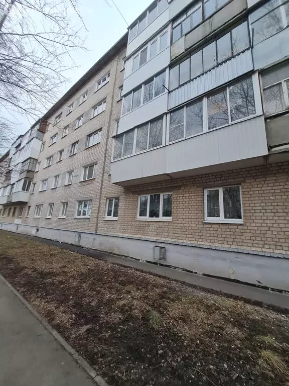 2-комнатная квартира: Каменск-Уральский, улица Белинского, 21 (46 м) - Фото 2