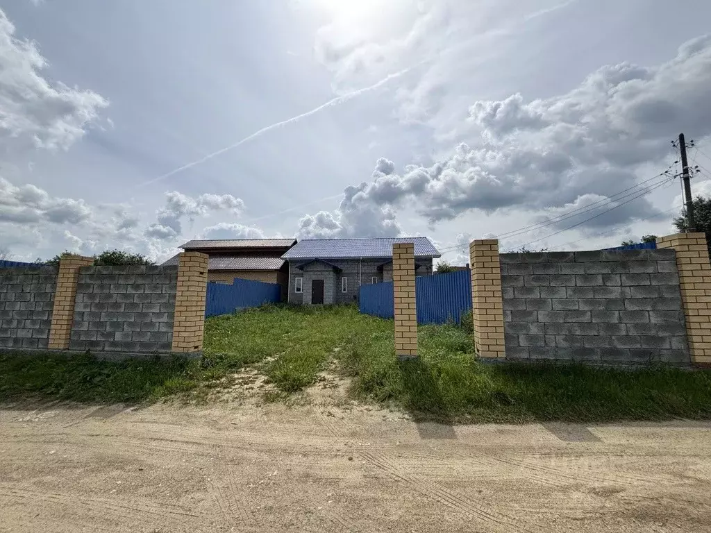 Дом в Свердловская область, Белоярский пгт пер. Эрисмана, 1А (160 м) - Фото 0