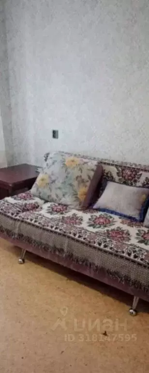Комната Челябинская область, Челябинск просп. Победы, 302 (10.0 м) - Фото 0