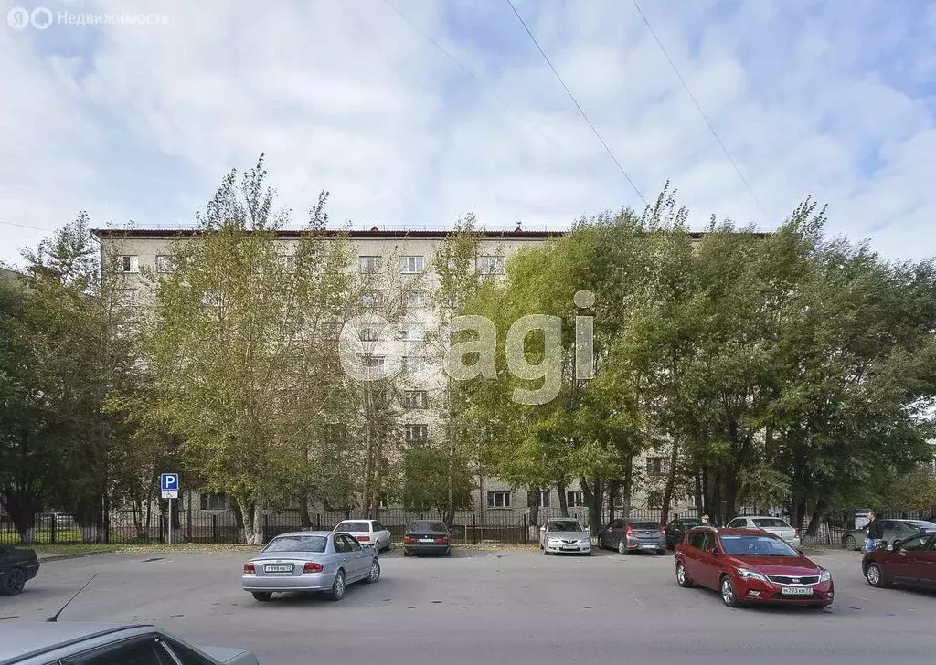 2-комнатная квартира: Тюмень, улица Самарцева, 19В (46 м) - Фото 1