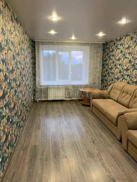 1-к. квартира, 39 м, 5/10 эт. - Фото 1