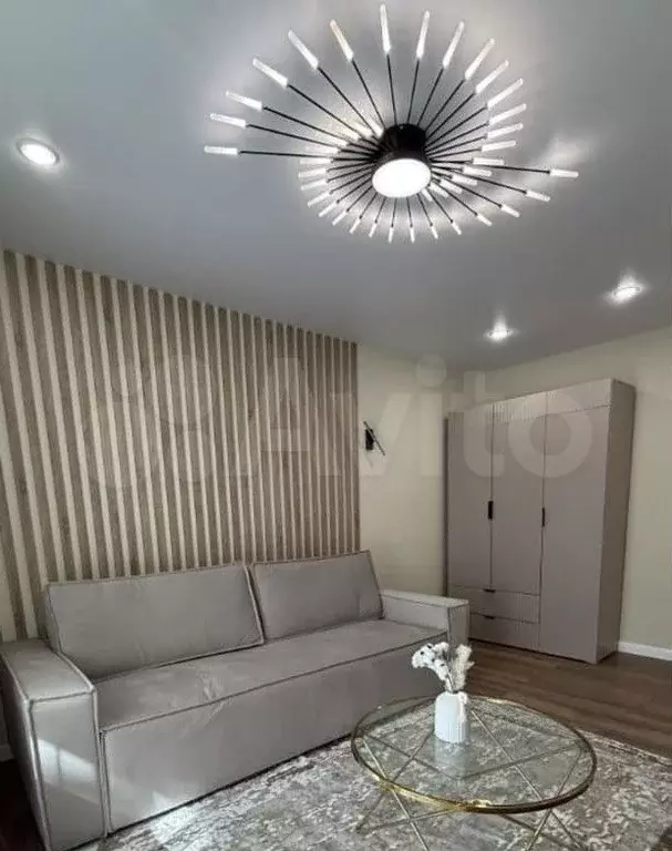 2-к. квартира, 37,6 м, 8/9 эт. - Фото 0