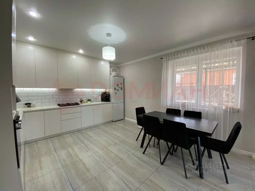 Дом в Ростовская область, Новочеркасск ул. Медовая (140 м) - Фото 2