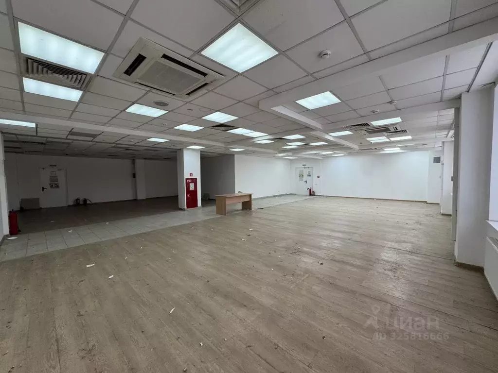 Офис в Московская область, Красногорск городской округ, Путилково пгт, ... - Фото 2