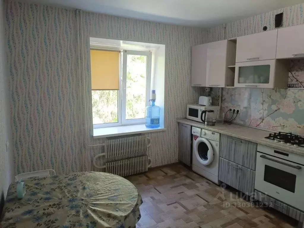 3-к кв. Пермский край, Кунгур ул. Микушева, 1 (64.1 м) - Фото 1