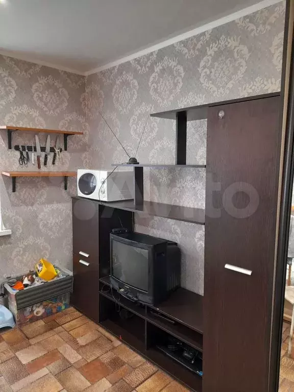Комната 13 м в 8-к., 2/9 эт. - Фото 0