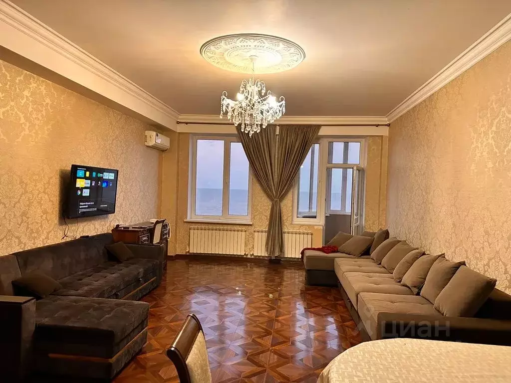 3-к кв. Дагестан, Махачкала ул. Каримова, 19 (180.0 м) - Фото 1