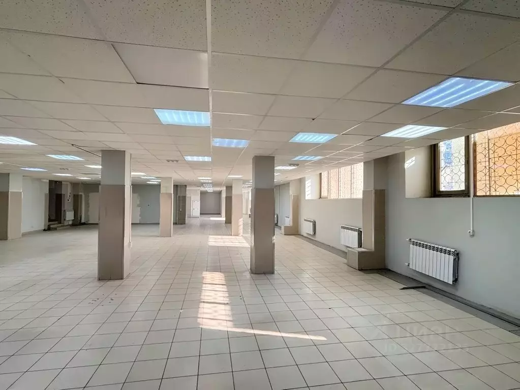 Помещение свободного назначения в Омская область, Омск ул. Маршала ... - Фото 2