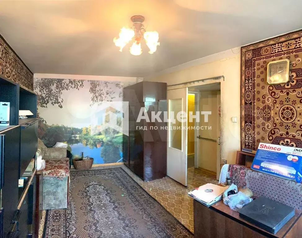 1-к. квартира, 32 м, 2/5 эт. - Фото 1