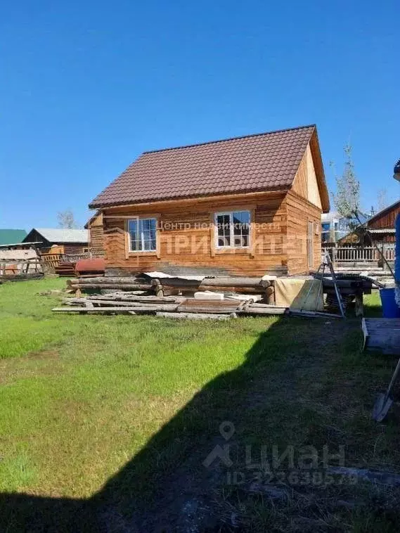 Дом в Саха (Якутия), Горный улус, с. Бердигестях ул. Мира, 14 (74 м) - Фото 2