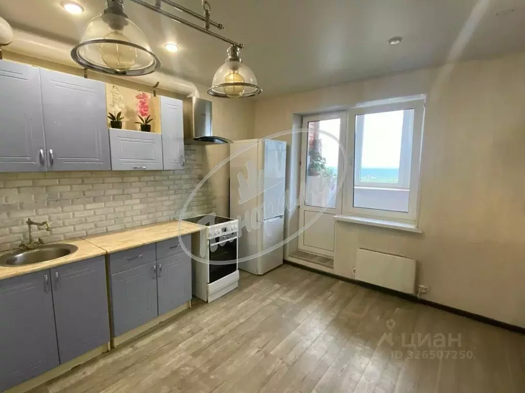 2-к кв. Калужская область, Калуга ул. Серафима Туликова, 2 (62.5 м) - Фото 1