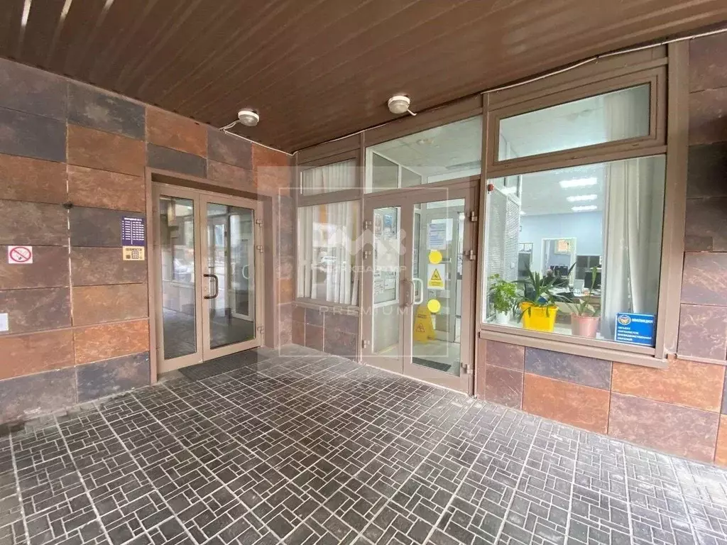 Офис в Санкт-Петербург ул. Куйбышева, 26к2 (100 м) - Фото 1