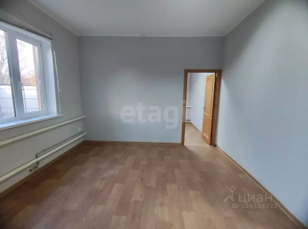 Дом в Белгородская область, Бирюч Красногвардейский район, ул. ... - Фото 0