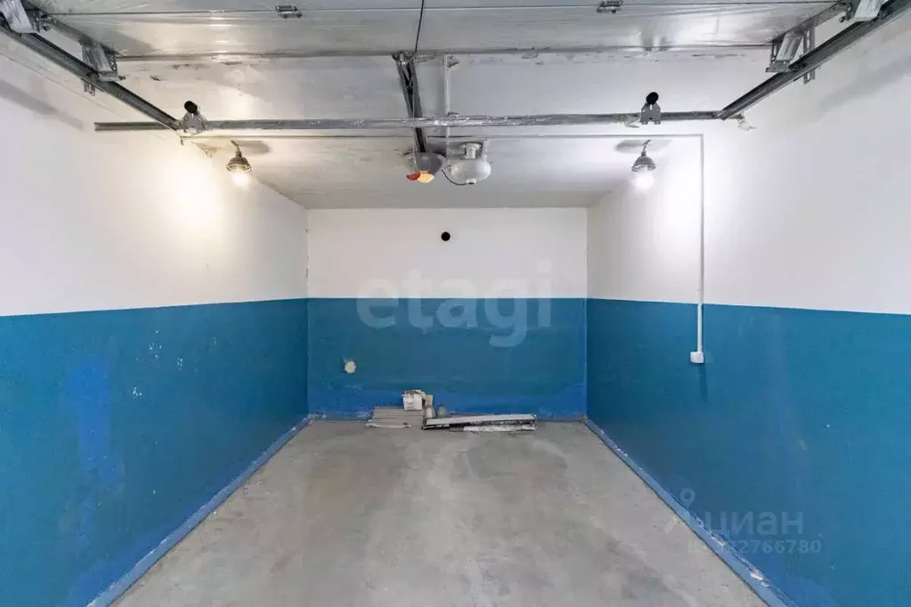 Гараж в Тюменская область, Тюмень ул. Сакко, 30 (20 м) - Фото 1