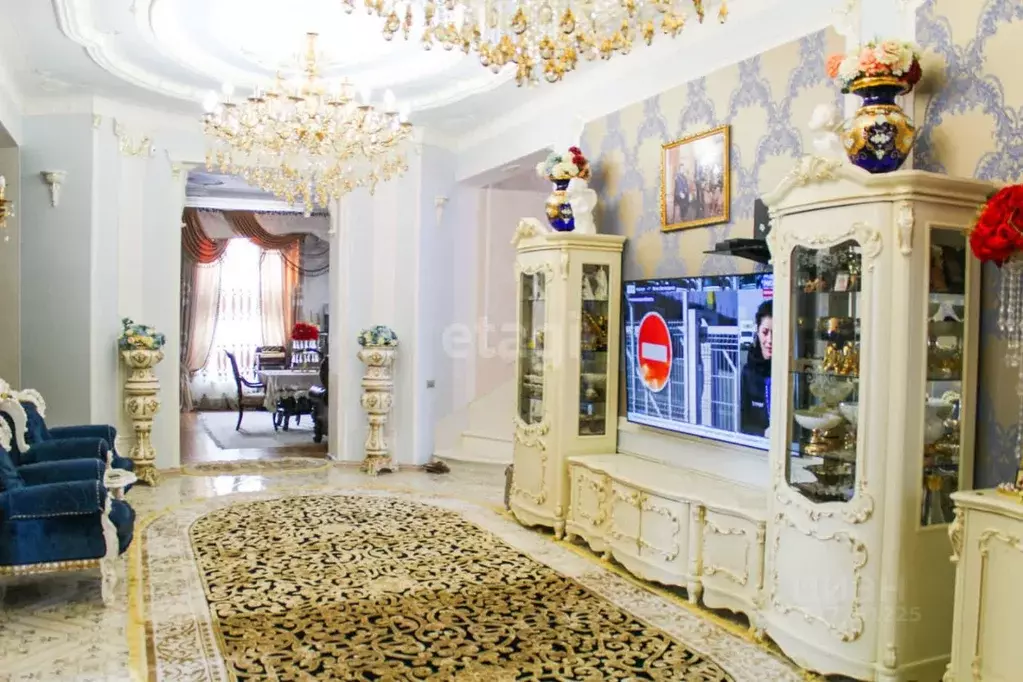 Дом в Свердловская область, Екатеринбург ул. Вакина, 21 (400 м) - Фото 0
