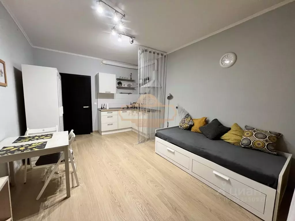 Студия Ленинградская область, Мурино Всеволожский район, аллея ... - Фото 1