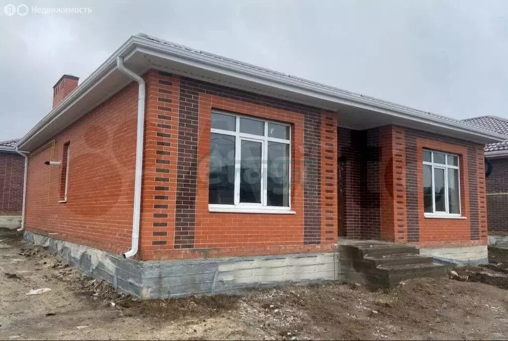 Дом в Ленинакан, улица Согласия, 1 (100 м) - Фото 1